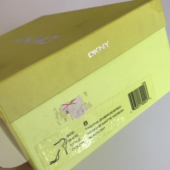 Y2K DKNY heels - Picture 8 of 8